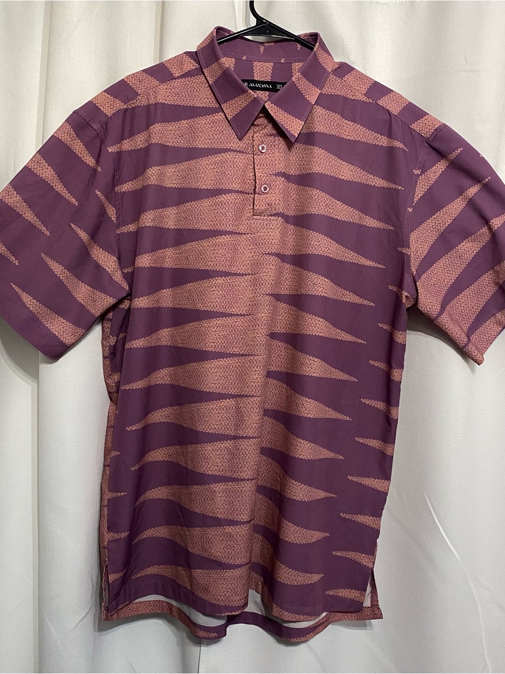 Manaola Men's Nanaka Pink Purple Ulu Breadfruit Patterned Aloha Shirt Size XL
